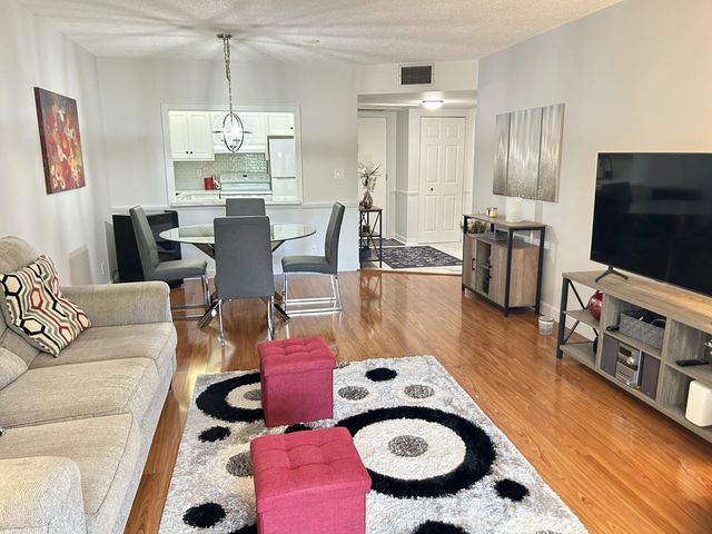 2 of 35 - 5640 Sw 3rd Place #208, Margate, FL