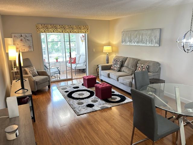 3 of 35 - 5640 Sw 3rd Place #208, Margate, FL