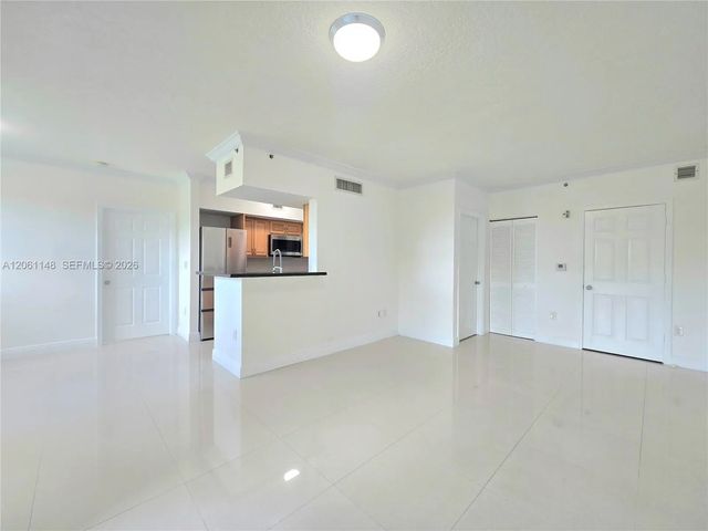 2 of 26 - 11600 Sw 2nd Street #18104, Pembroke Pines, FL
