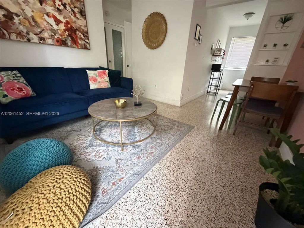 461 Sw 6th Street #4, Miami