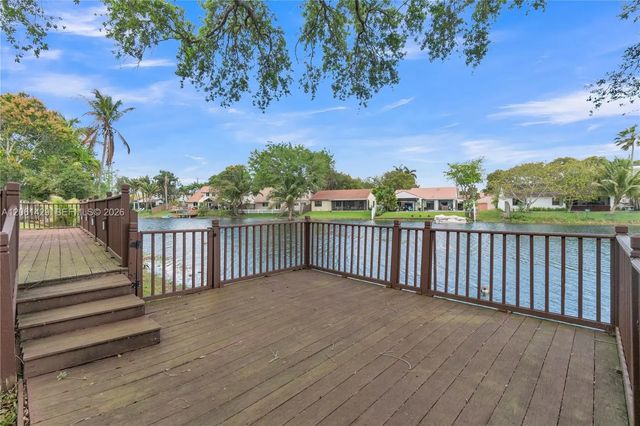 3 of 46 - 2905 Begonia Way, Cooper City, FL