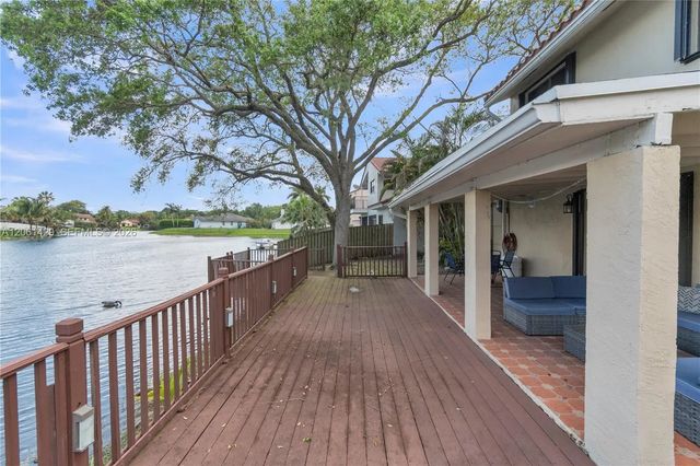4 of 46 - 2905 Begonia Way, Cooper City, FL