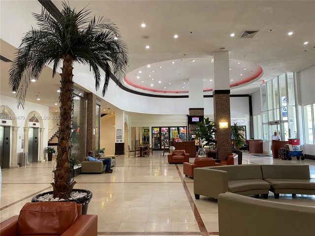 3 of 43 - 19201 Collins Avenue #723, Sunny Isles Beach, FL