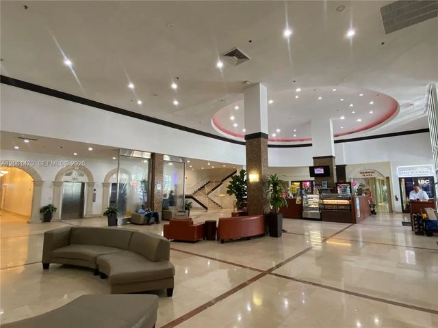 4 of 43 - 19201 Collins Avenue #723, Sunny Isles Beach, FL