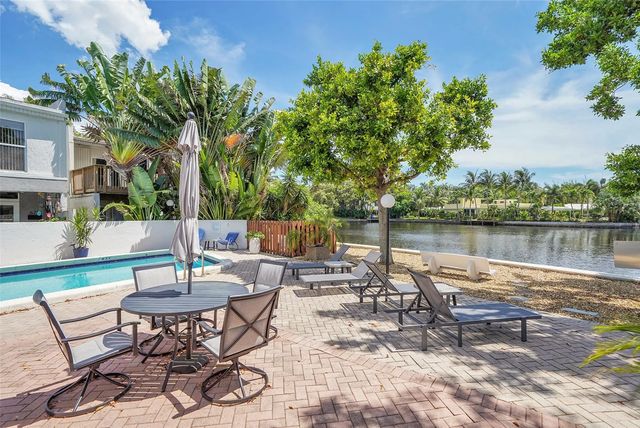 2 of 27 - 670 Kensington Place #5b, Wilton Manors, FL