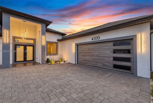 2 of 53 - 4300 12th Street Sw, Lehigh Acres, FL