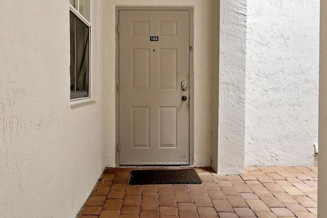 4 of 28 - 4331 Sw 160th Avenue #103, Miramar, FL