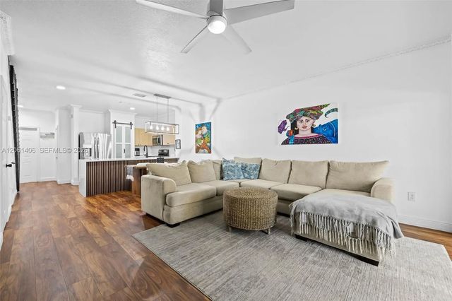 4 of 27 - 5577 Monte Carlo Place, Margate, FL