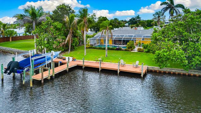4 of 52 - 622 Sw Pine Tree Lane, Palm City, FL