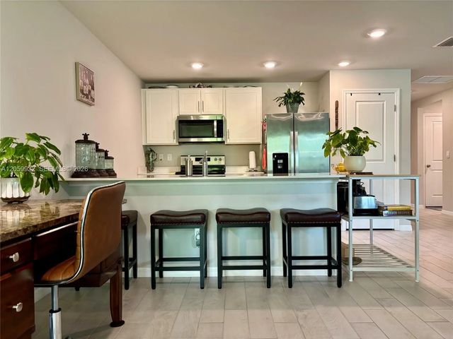 4 of 28 - 5009 N Rosebud Circle, LaBelle, FL