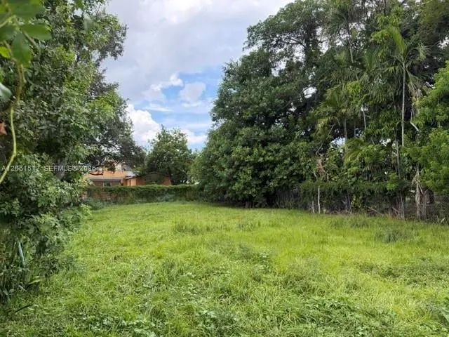 5 of 8 - 1036 Nw 31st Street, Miami, FL