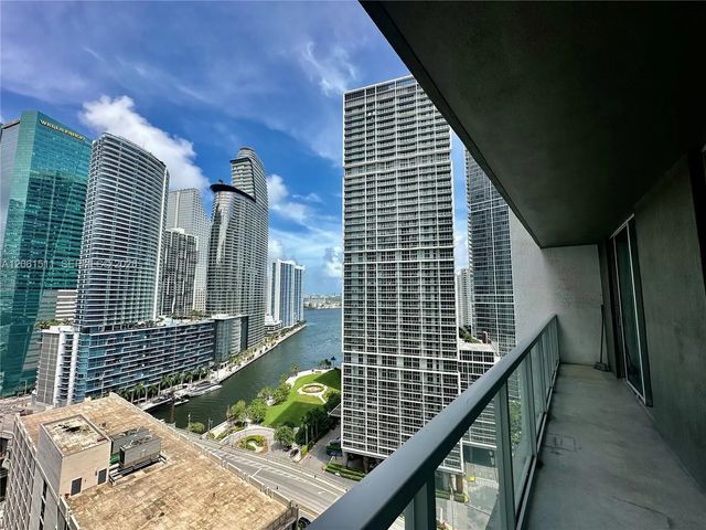 2 of 28 - 500 Brickell Avenue #2407, Miami, FL