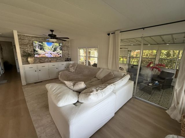 3 of 12 - 4393 Kings Row, Boynton Beach, FL