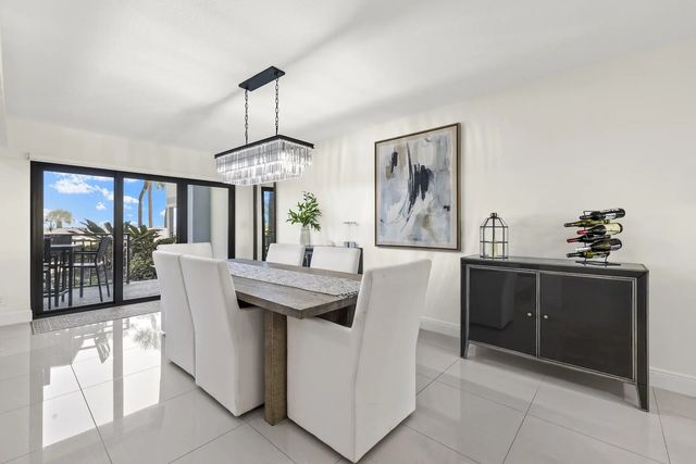 2 of 41 - 665 Se 21st Avenue #104, Deerfield Beach, FL