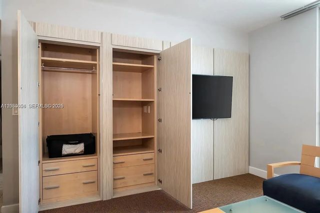 5 of 27 - 18683 Collins Avenue #2006, Sunny Isles Beach, FL