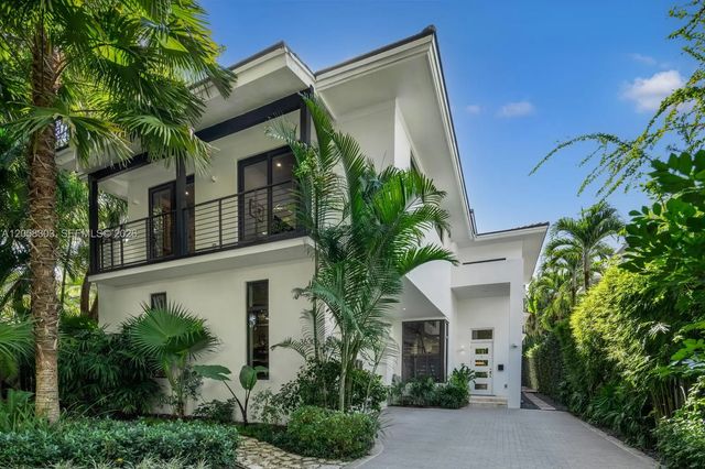 3630 Avocado Avenue, Miami