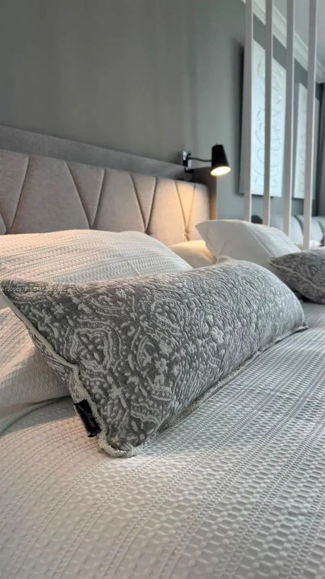 5 of 24 - 19201 Collins Avenue #632, Sunny Isles Beach, FL