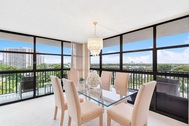 5 of 40 - 600 Parkview Drive #709, Hallandale Beach, FL
