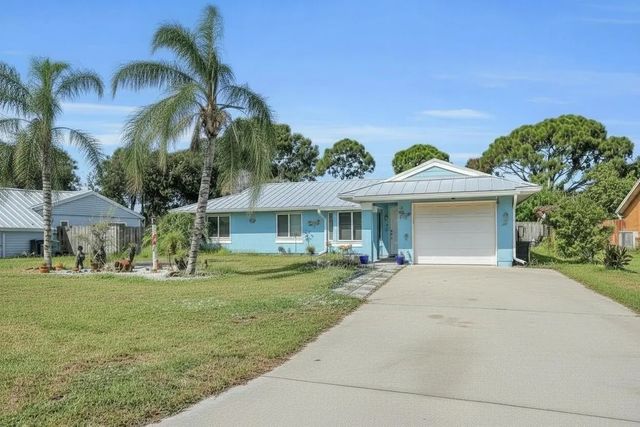 2060 Se Rainier Road, Port St. Lucie