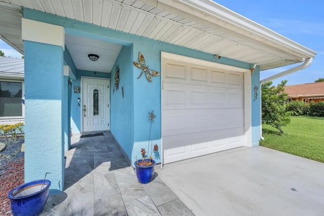 2 of 31 - 2060 Se Rainier Road, Port St. Lucie, FL