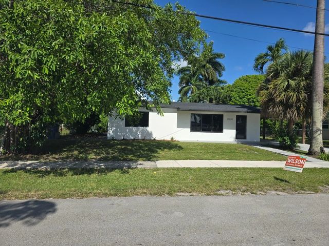 2 of 46 - 20520 Nw 26th Court, Miami Gardens, FL