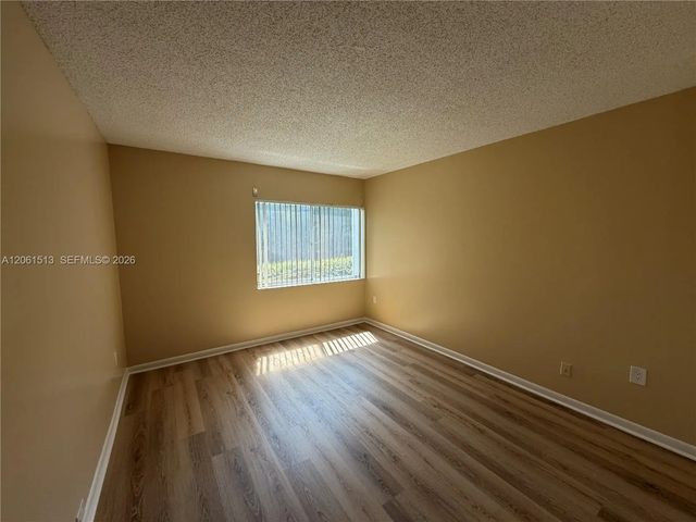 5 of 19 - 711 N Pine Island Road #121, Plantation, FL