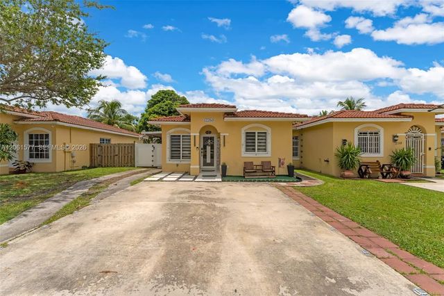 12260 Sw 214th Street #2, Miami