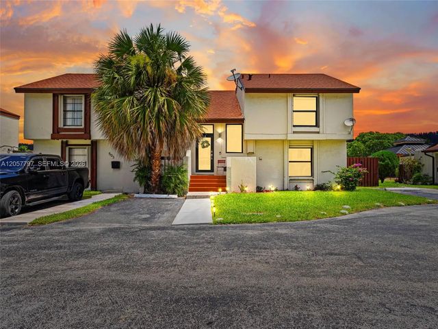 501 Nw 98th Court #501, Miami