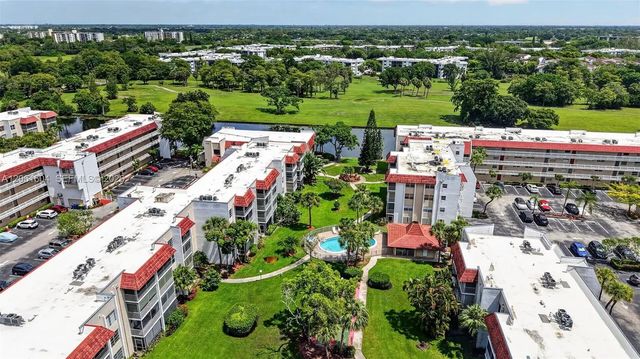 4 of 14 - 3531 Inverrary Drive #101, Lauderhill, FL