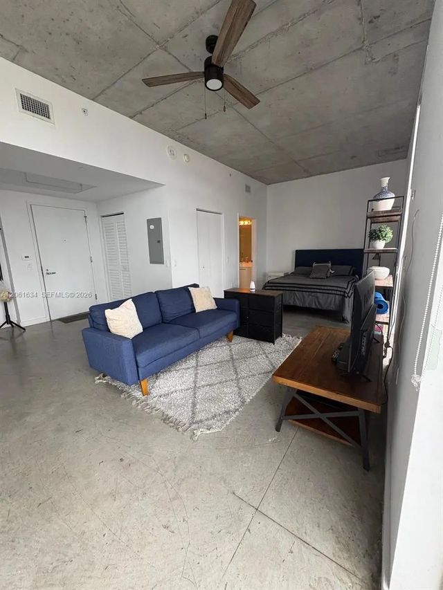 5 of 20 - 151 Se 1st Street #3404, Miami, FL