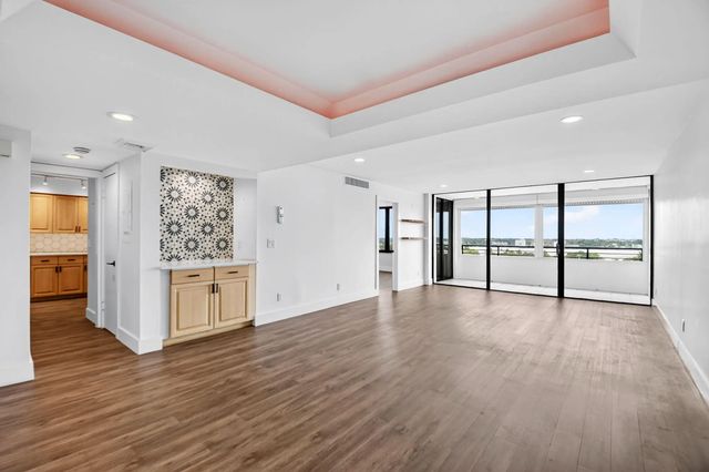 4 of 52 - 3589 S Ocean Boulevard #909, South Palm Beach, FL