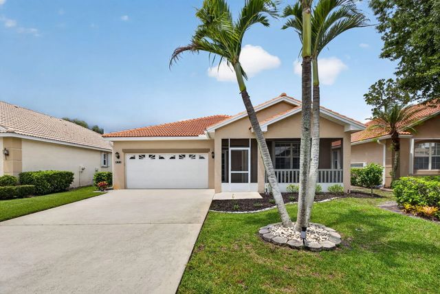 872 Nw Sarria Court, Port St. Lucie