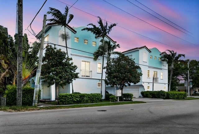 4 of 48 - 1705 Johnson Street #c, Hollywood, FL
