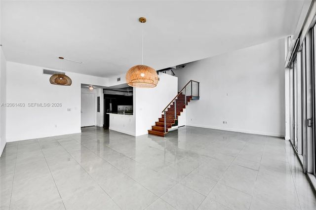 4 of 52 - 90 Sw 3rd Street #ph-17, Miami, FL