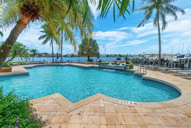 2 of 48 - 131 Yacht Club Way #307, Hypoluxo, FL