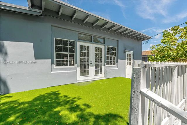 4 of 39 - 1777 N 17th Court, Hollywood, FL