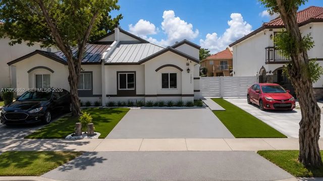 2 of 27 - 26230 Sw 135th Avenue, Homestead, FL