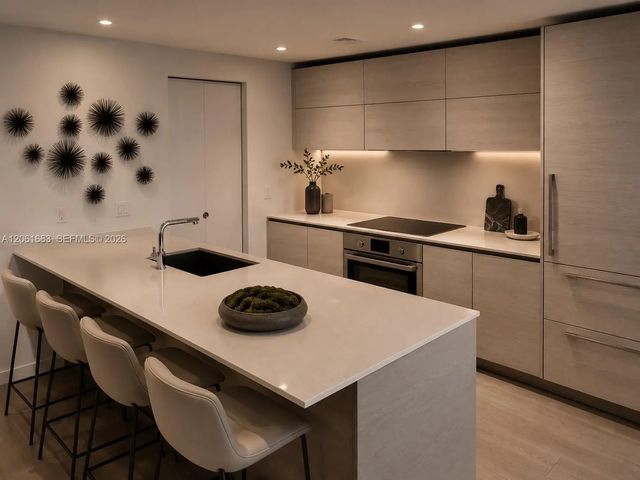 4 of 13 - 1300 S Miami Avenue #2704, Miami, FL