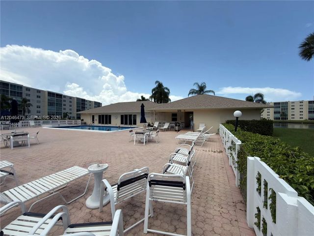 5 of 17 - 141 Se 3rd Avenue #106, Dania Beach, FL