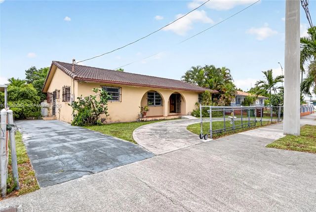 3 of 38 - 430 Se 7th Avenue, Hialeah, FL