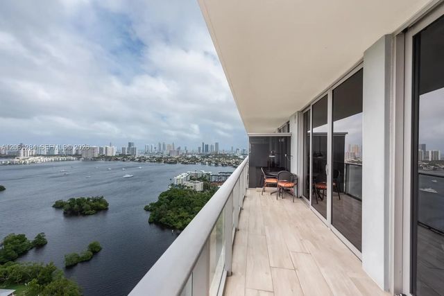 16385 Biscayne Boulevard #2904, North Miami Beach