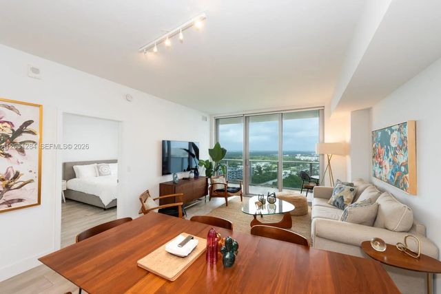 4 of 32 - 16385 Biscayne Boulevard #2904, North Miami Beach, FL