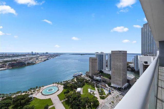 2 of 48 - 50 Biscayne Boulevard #4706, Miami, FL