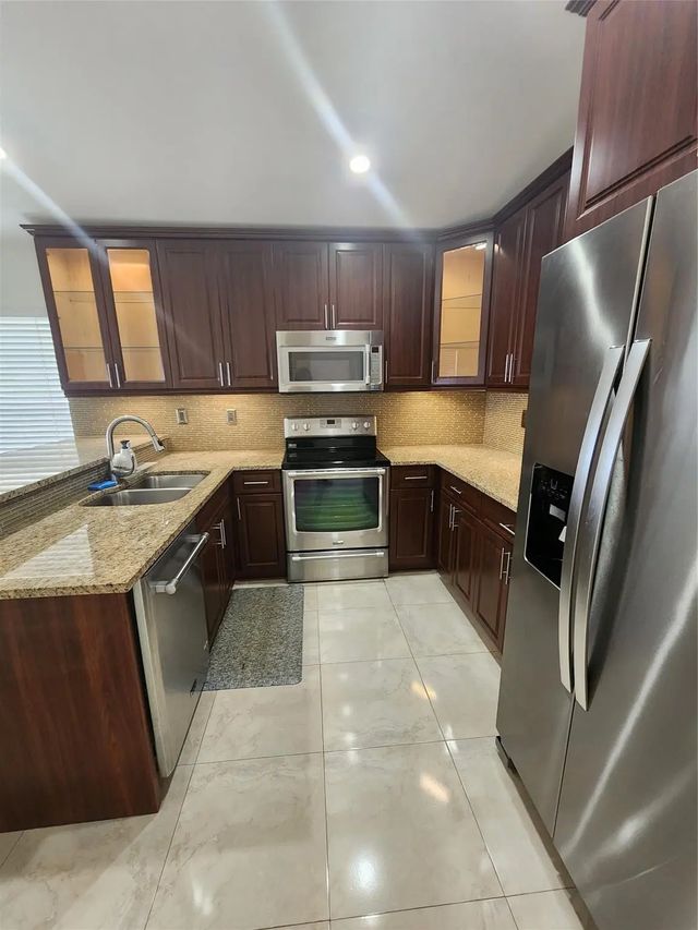 2 of 17 - 13955 Langley Place, Davie, FL