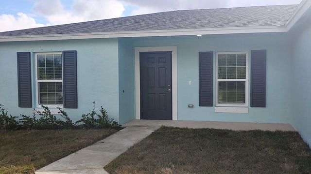 3 of 21 - 682 Sw Paar Drive, Port St. Lucie, FL
