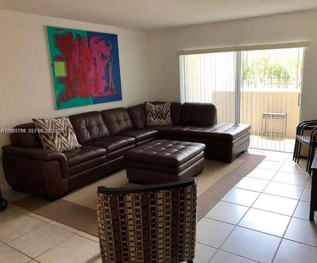 4 of 32 - 7705 Sw 86th Street #b-211, Miami, FL