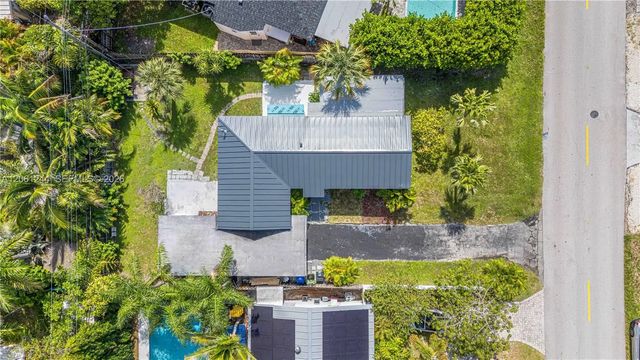 4 of 37 - 731 Ne 16th Street, Fort Lauderdale, FL