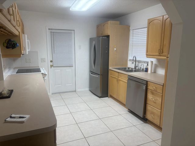 3 of 23 - 4143 Randolph Court, Lake Worth, FL