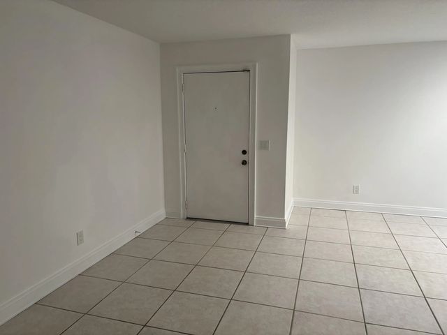 5 of 23 - 4143 Randolph Court, Lake Worth, FL