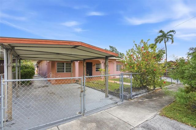 3 of 28 - 921 E 14 Street, Hialeah, FL